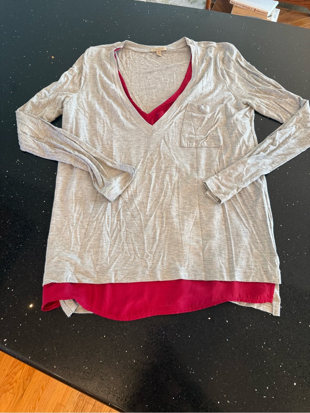 Bordeaux Layered V-Neck Long Sleeve Top in Light Gray and Berry